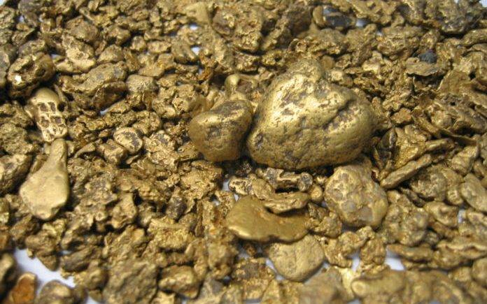 Raw gold Stones precious metal for export